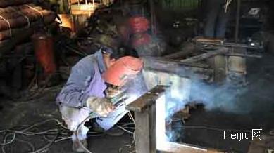 小宝鼎矿机修车间开展修旧利废活动