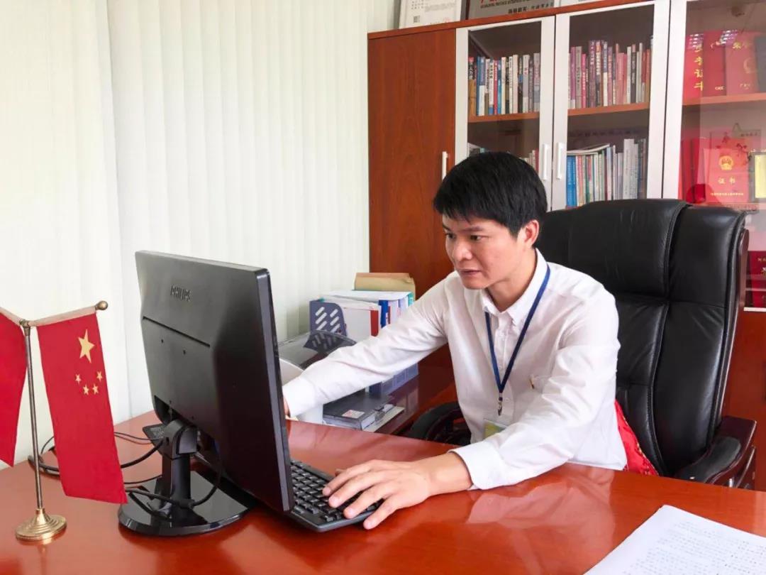 微信图片_20190415085453.jpg 微信图片_20190415085453.jpg