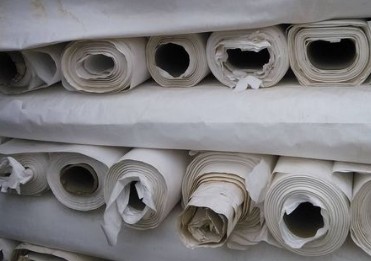 俄乌关系紧张 乌克兰或面临纸张短缺 俄乌关系紧张 乌克兰或面临纸张短缺