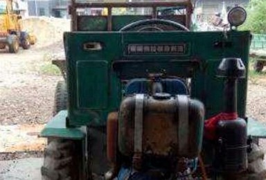 消除安全隐患 湘潭雨湖整治报废拖拉机