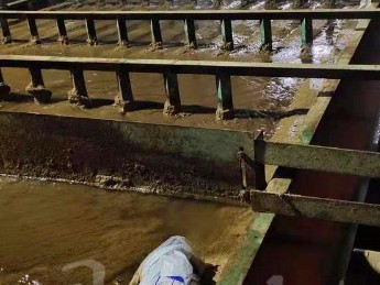 高科技设备固定证据 无人机无人船锁定污染源